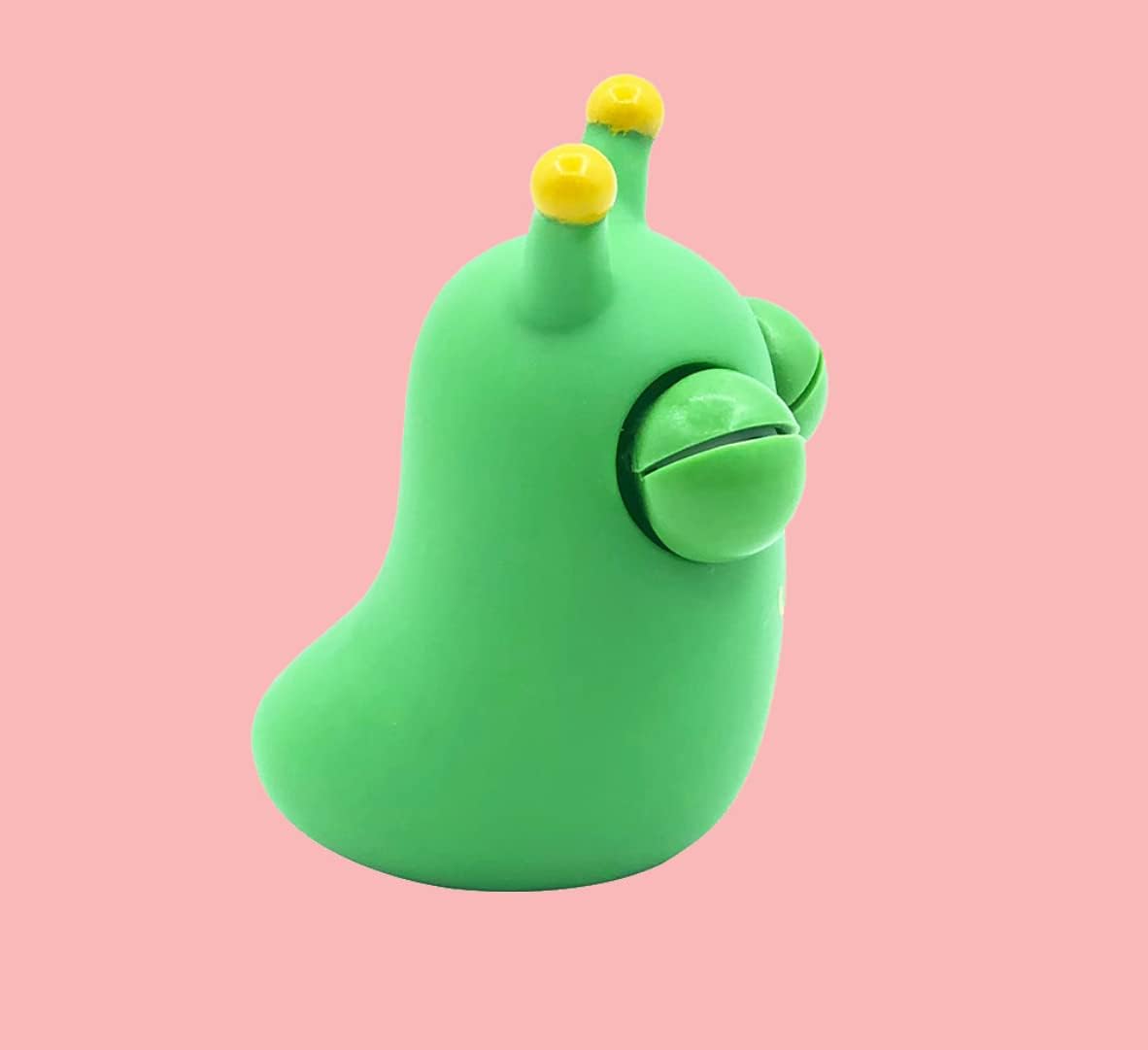 Squeezy Green Worm Stress-Relief Bulging Eyes Toy Funny Stress-Relief